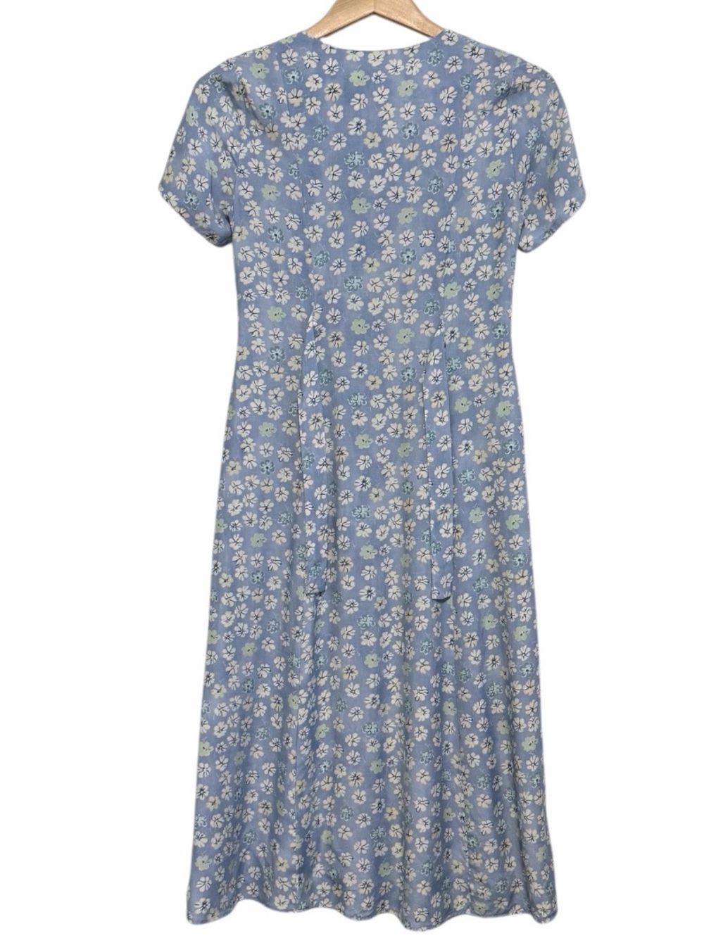 Vintage 80’s Marks & Spencer Button Front Floral Midi Dress In Pale Blue Mix | 6 - Picture 7 of 14